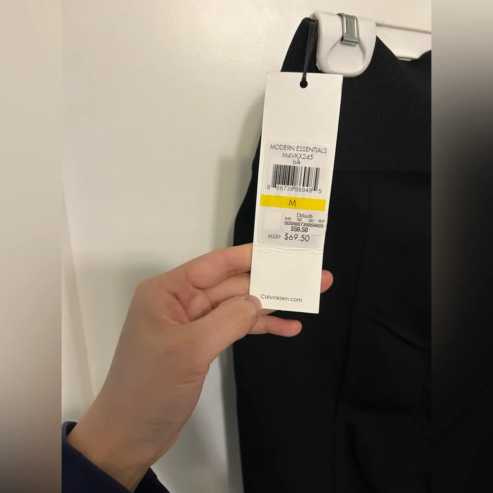 NWT Calvin Klein Modern Slim Leggings in Black